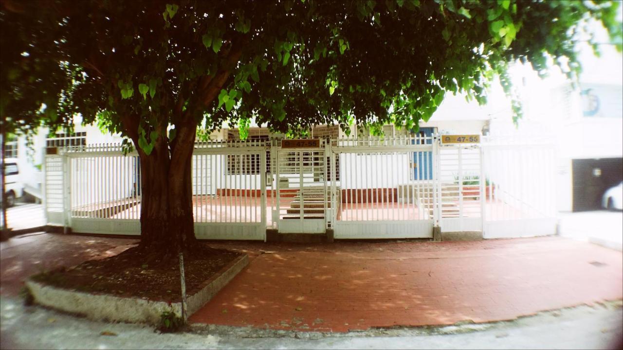 Quillahost Tropical Apartment Barranquilla  Exteriör bild