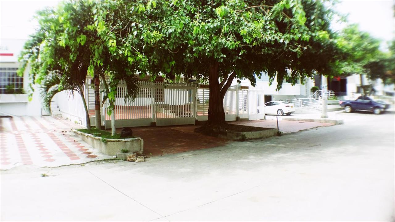 Quillahost Tropical Apartment Barranquilla  Exteriör bild
